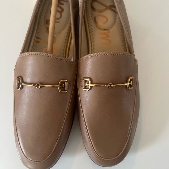 Sam Edelman Women’s Tan Loafers - Picture 2 of 4